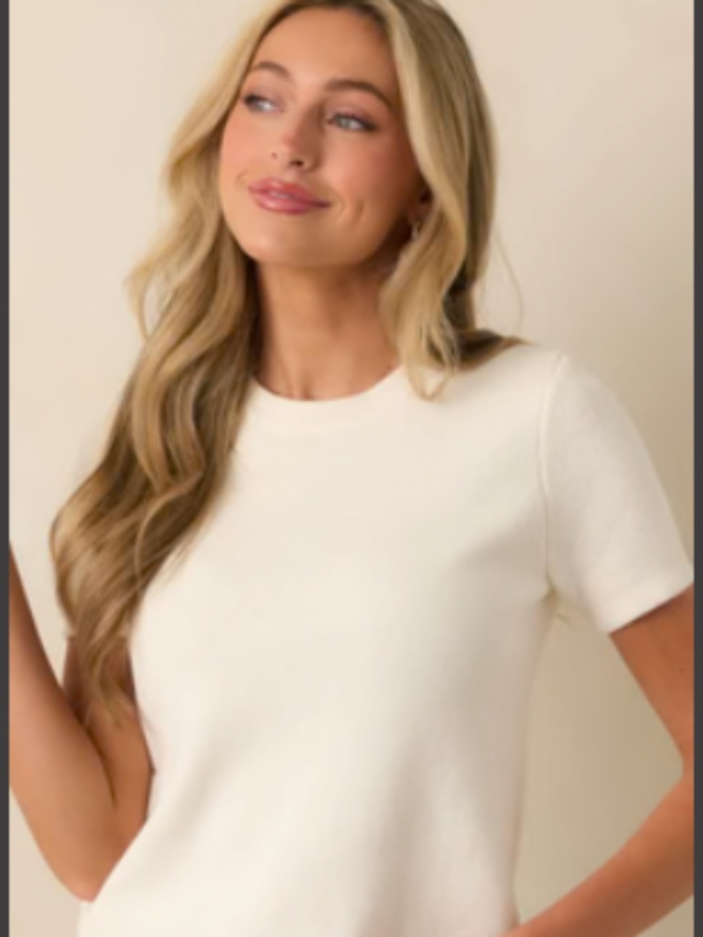 Red dress Prosperina Ivory Cotton Short Sleeve Sweater